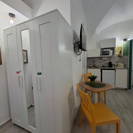 Borghetto Capuana House 3* קטאניה