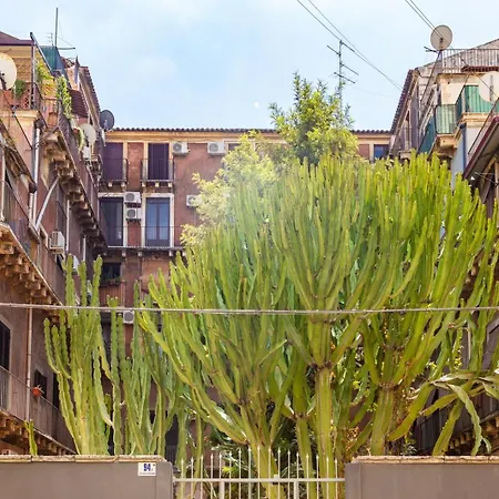 Maison d'hôtes Borghetto Capuana House 3*